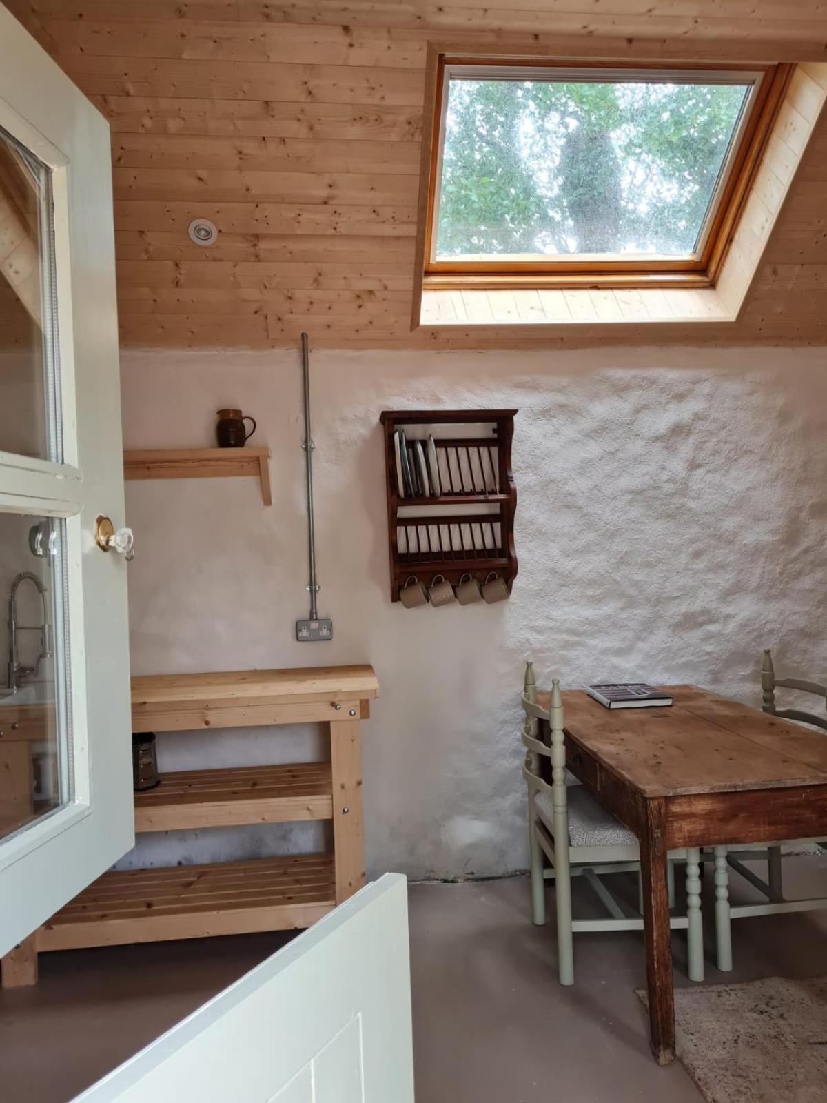 Cosy Couples Retreat At The Coop With Hot Tub Villa Kilkeel Eksteriør bilde